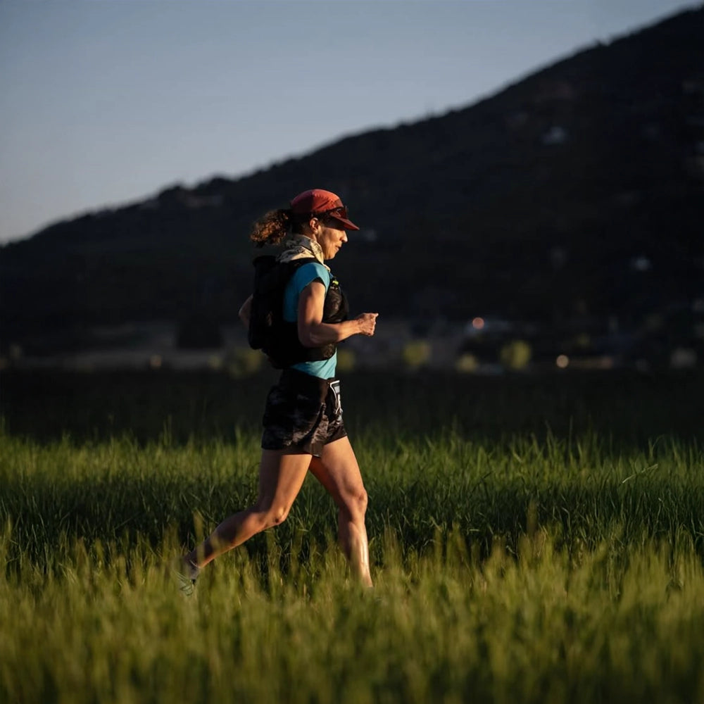 Løber med Tailwind Endurance Fuel Mandarin – energi og væskebalance i én blanding