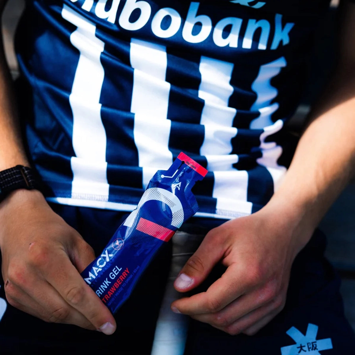 Amacx Drink Gel Strawberry – energi til udholdenhedstræning og konkurrence