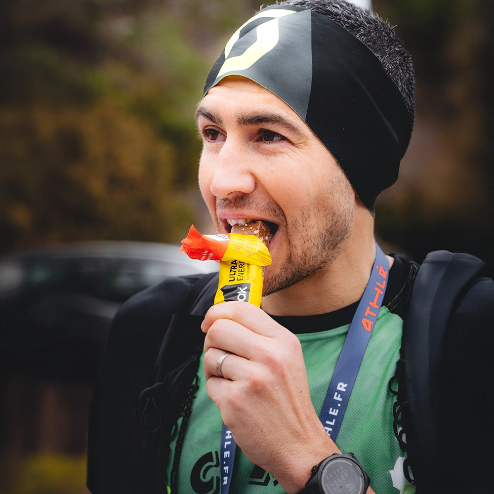 näak Ultra Energy Bar Berries + Nuts – protein- og kulhydratrig bar til sport