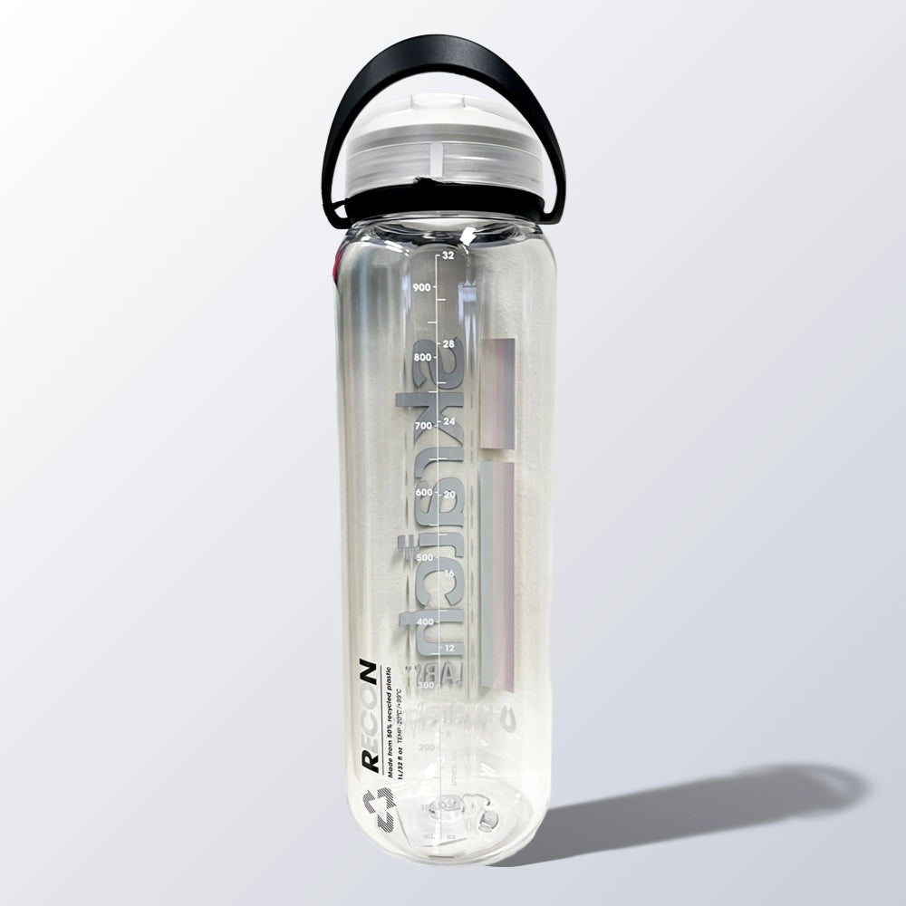Skratch Labs Recon Hydrapak 1 L – set fra siden med fleksibel hank