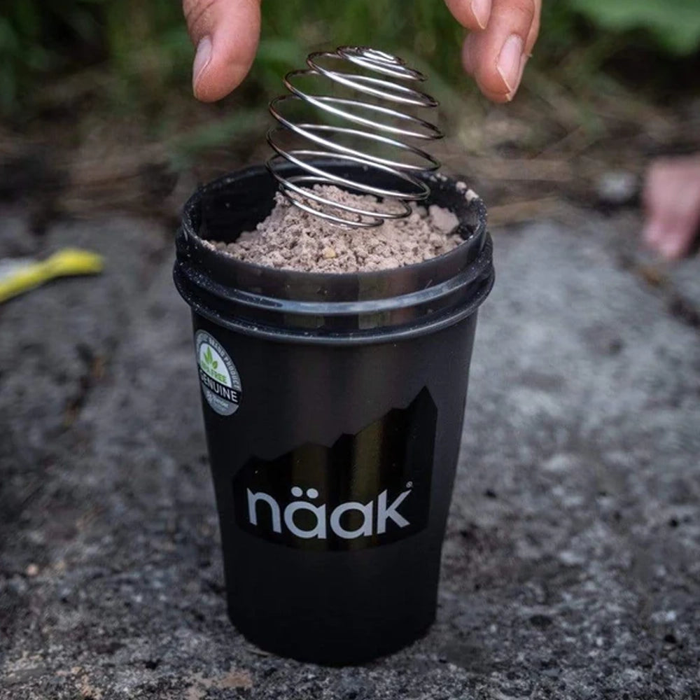näak Shaker Bottle 400 ml – brug til proteinshake efter træning